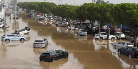 الحكومة الإسبانية تصرف 2,3 مليار يورو جديدة لمتضرري الفيضانات - صوت العرب