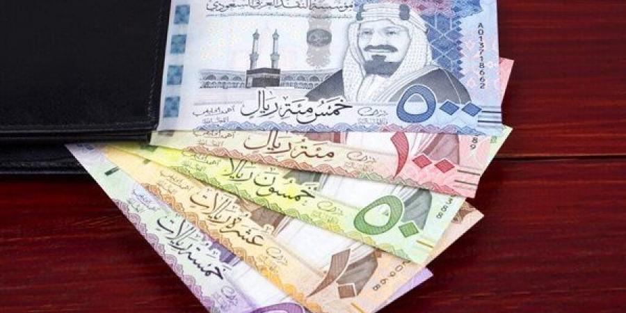 سعر الدولار مقابل الدينار العراقي اليوم الجمعة 8 نوفمبر 2024 - صوت العرب