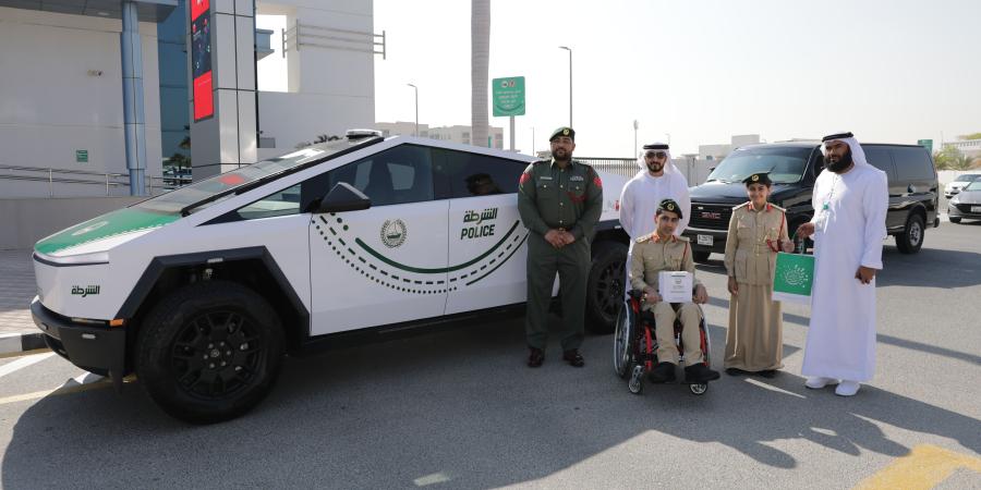 «طفل من أصحاب الهمم» يُعايش تجربة ضابط في شرطة دبي - صوت العرب