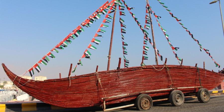 أكبر «شاشة» ترسم فرحة دبا الحصن بعيد الاتحاد - صوت العرب