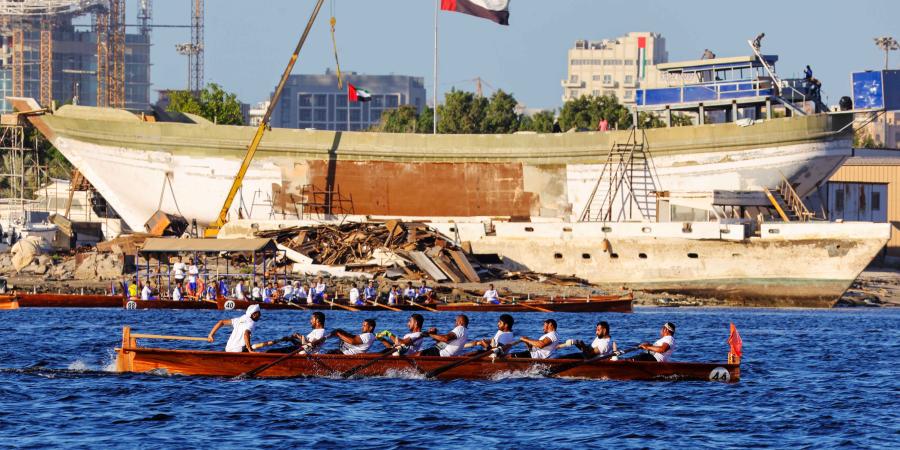 «غازي 96» بطل سباق دبي لقوارب التجديف 30 قدماً - صوت العرب