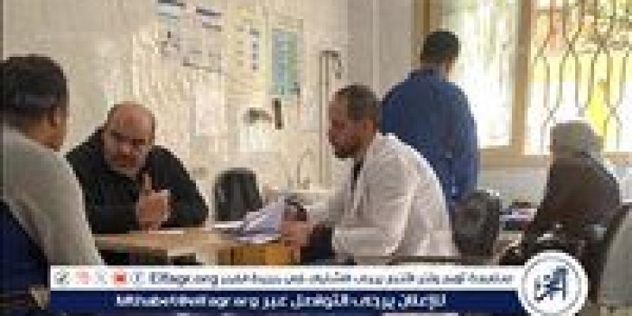 صحة الدقهلية: توقيع الكشف على 244 مريضًا ضمن مبادرة للطب العلاجى بـ "محلة دمنة" - صوت العرب