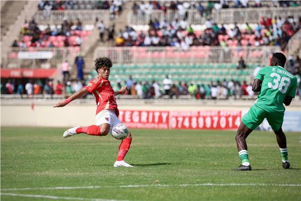 الأهلي يفوز على جورماهيا الكيني بثلاثية ويضع قدما بدور المجموعات