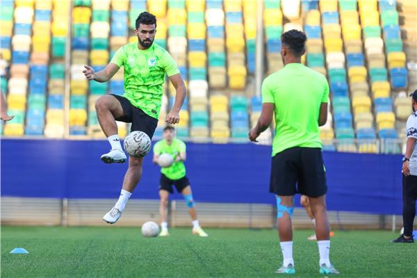 تمهيدي الكونفدرالية|  المصري يتقدم علي الهلال الليبي في الشوط الأول