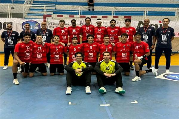 وزير الرياضة يهنئ منتخب شباب اليد بالفوز بالبطولة الأفريقية 