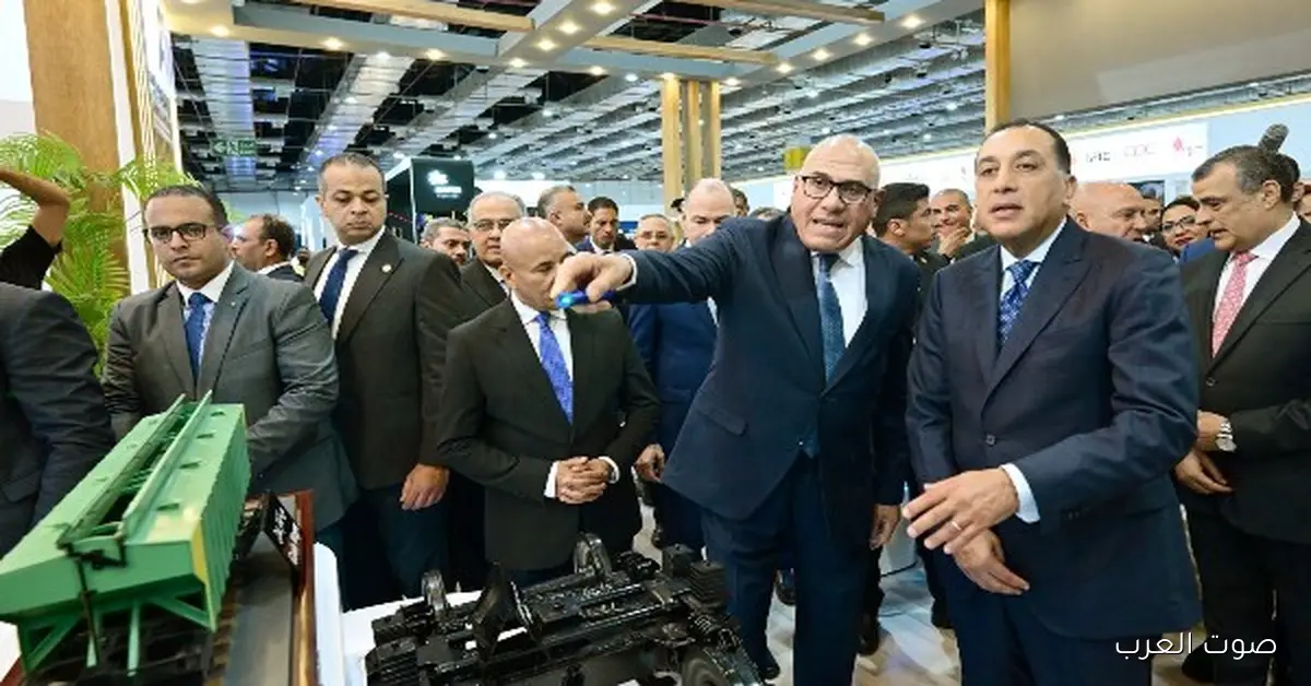 رئيس الوزراء يروح معرض الصناعة MEA Industry