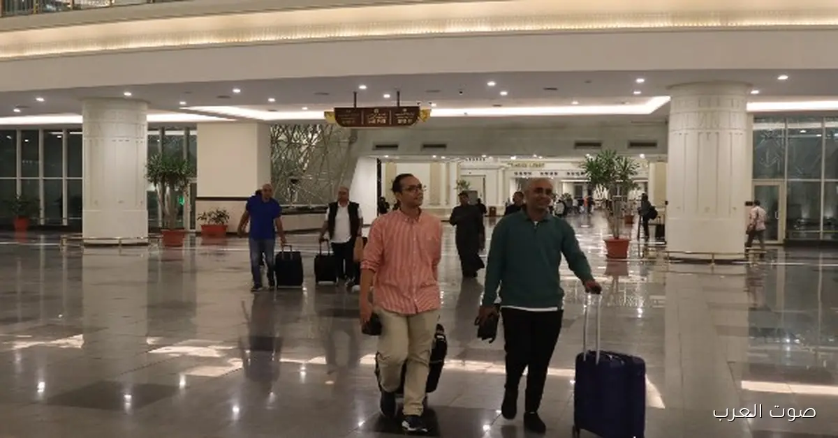 السكة الحديد بتساعد في نقل القضاة للإشراف على انتخابات مجلس النواب في كذا محافظة | صور