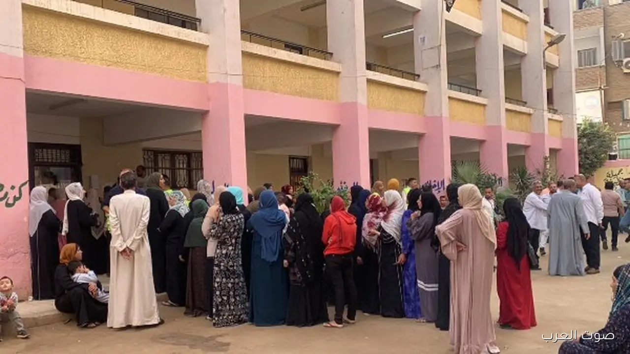 زحمة كبيرة أمام لجان مدرسة منى الأمير في الحوامدية