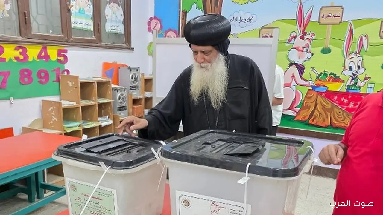 الأنبا متاؤوس يشارك في انتخابات مجلس النواب 2025