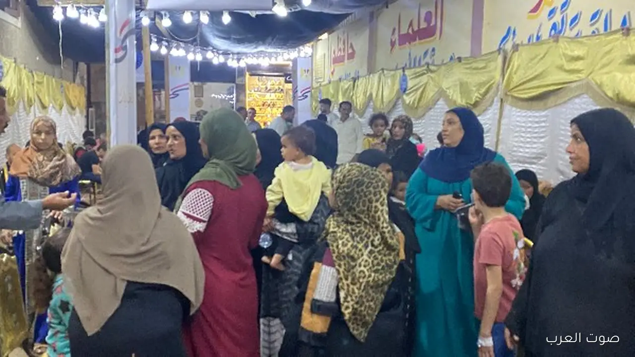 ناخبين كتير في لجان مدرسة محمد الفقي بأبو النمرس.. صور