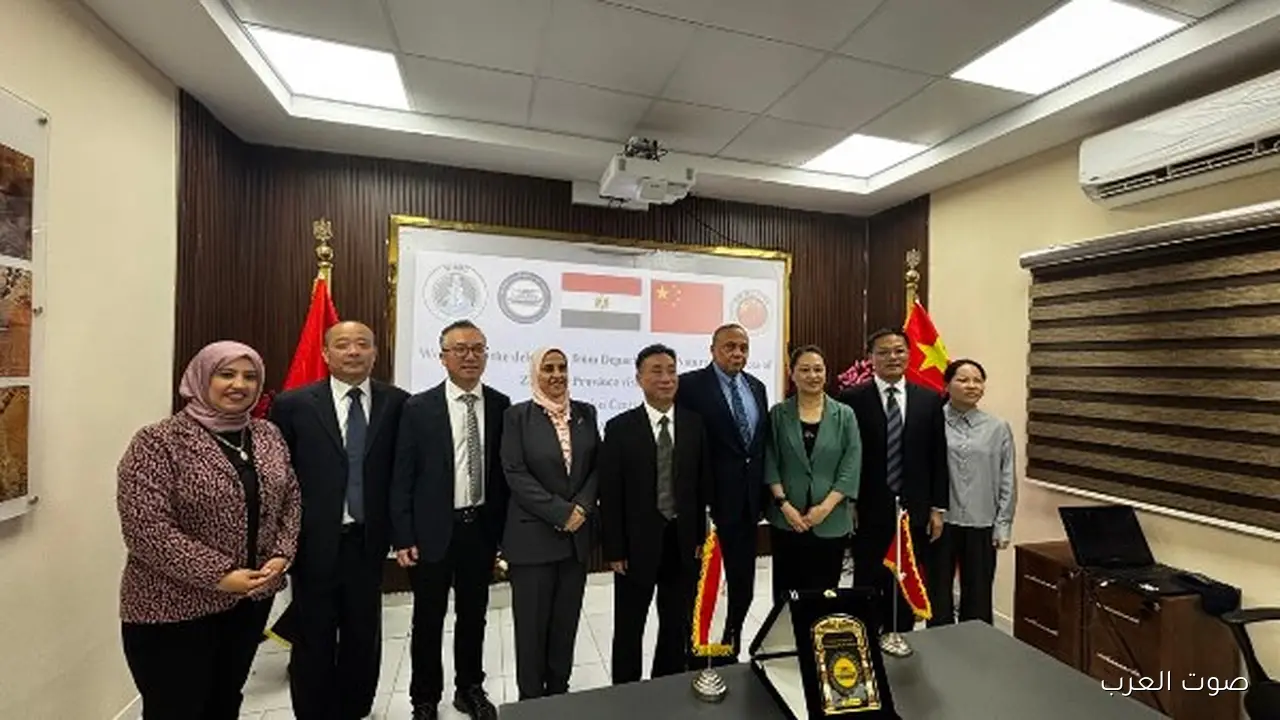 الصيني الأفريقي لعلوم البحار يناقش مع وفد صيني سبل تعزيز التعاون في الاقتصاد الأزرق