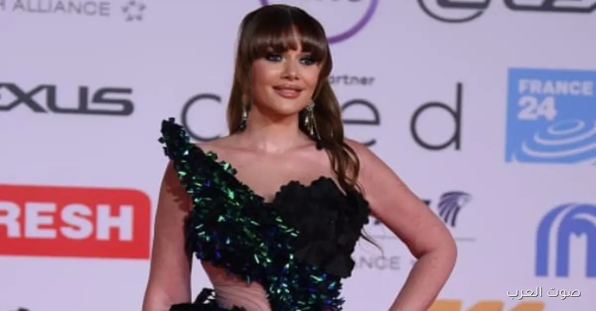 بستايل مختلف.. حسناء سيف الدين تكون تريند على جوجل