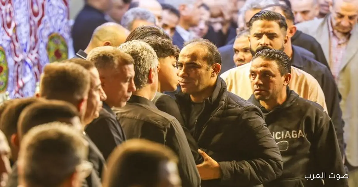 الأهلي يقدم العزاء في وفاة محمد صبري – صور