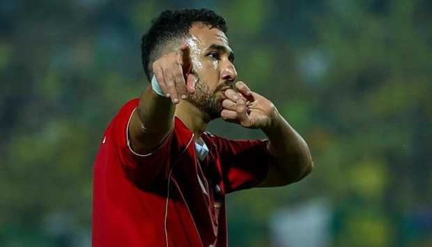 الأهلي متقدم 2-0 على شبيبة القبائل في الشوط الأول (شوف الفيديو)