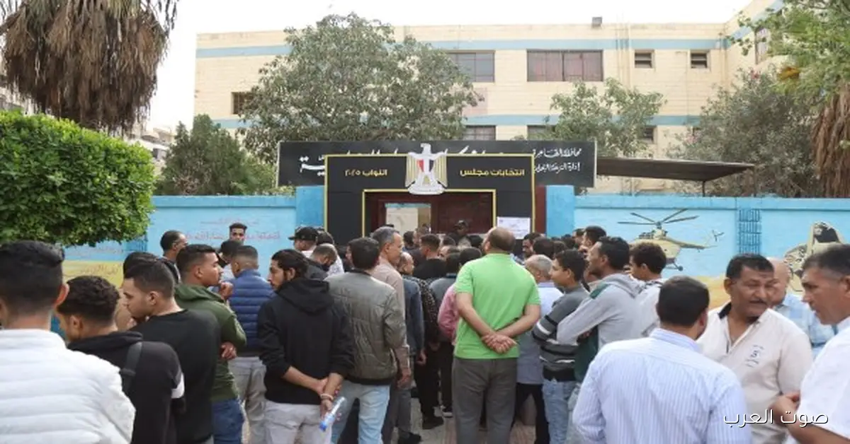 زيادة عدد الناخبين في لجان مدرسة مصطفى كامل بمصر الجديدة
