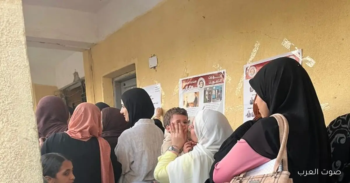 حضور نسائي قوي في لجان انتخابات نواب الشرقية.. صور