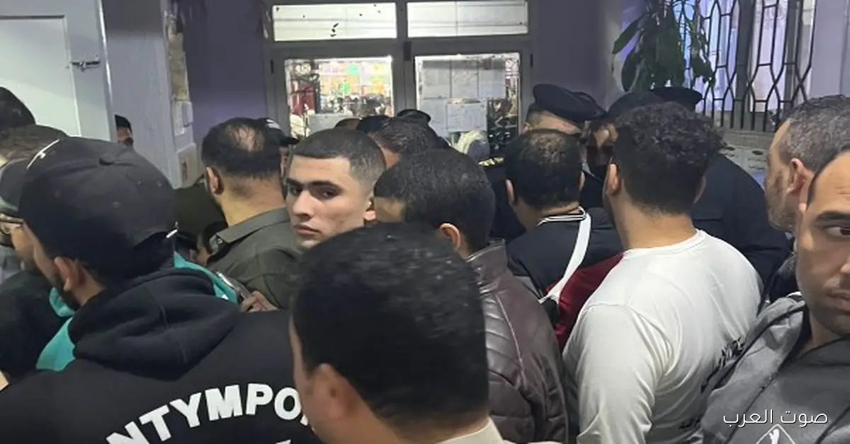 تكدس الناس أمام لجان انتخابات الشرقية 2025 في اللحظات الأخيرة