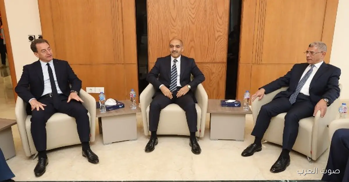 مصر تحتفل بتسلم شهادتين من الأيزو في احتفالية كبيرة لوكالة الفضاء