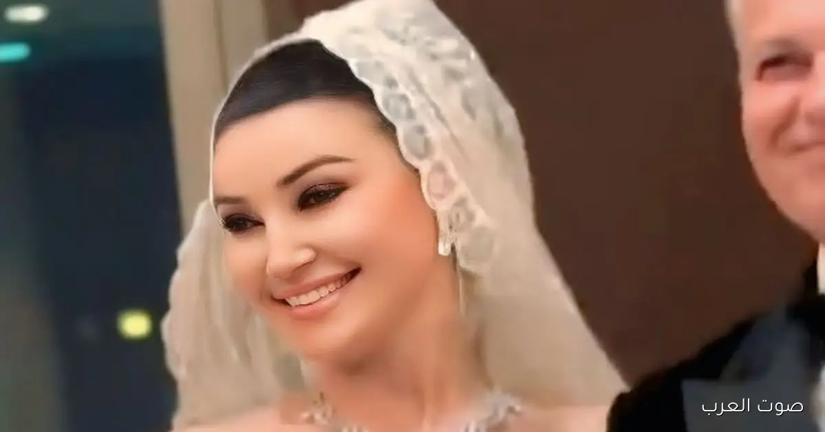 أروى جودة بتحتفل بجوازها في فندق بالقاهرة مع نجوم الفن | صور