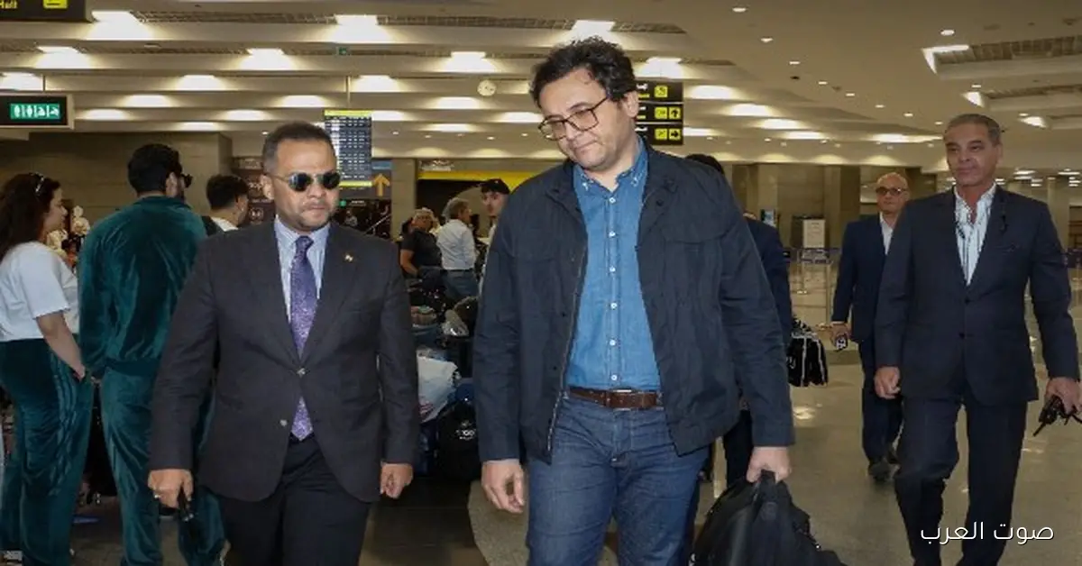 وزير الثقافة وصل لحضور ختام مهرجان شرم الشيخ الدولي للمسرح الشبابي.. شوفوا الصور