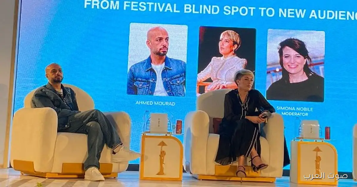 أحمد مراد: “الفيل الأزرق أصعب رواياتي.. واخترت الاسم علشان بحب الحيوان واللون”