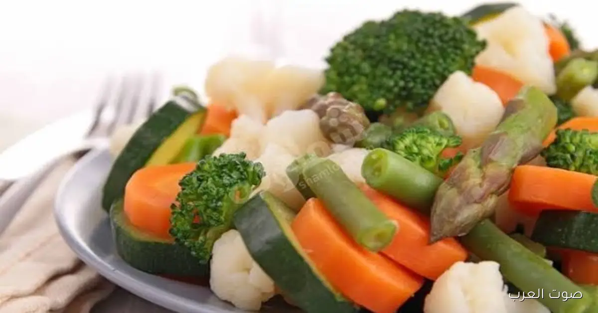 أسعار الخضار والفواكه في سوق العبور مستقرة شوية النهاردة