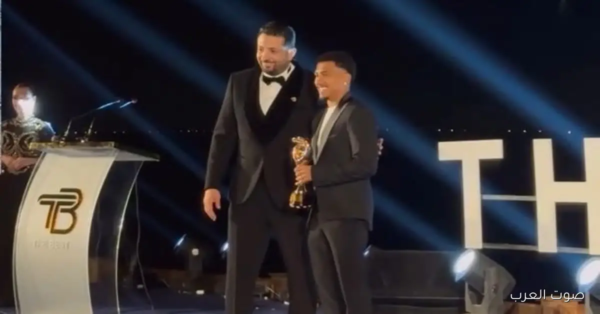 أغرب جائزة شفتها في حياتي.. ناقد رياضي يتكلم عن فوز بيزيرا بلقب أحسن لاعب محترف في مصر