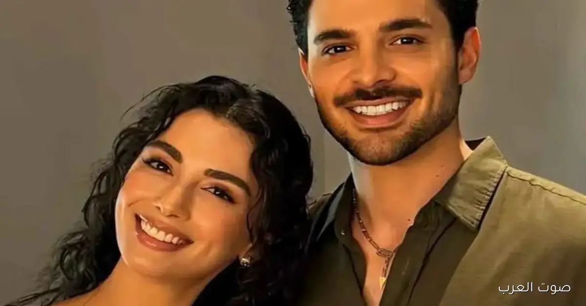 أوزجي ياغيز تكشف عن شائعات ارتباطها بهاليت ساري