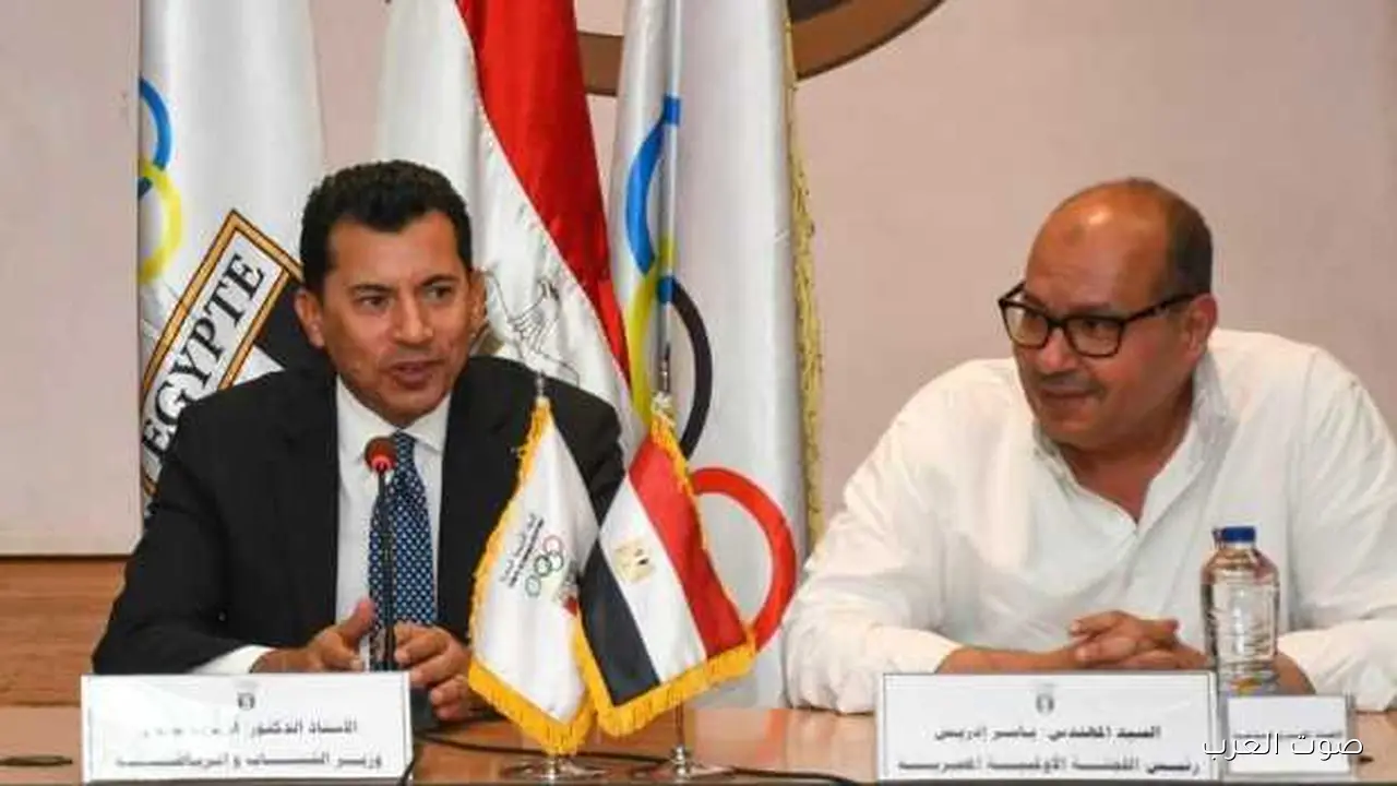 إدريس: التعاون بين اللجنة الأولمبية ووزارة الشباب هيفرق في نجاح الرياضة