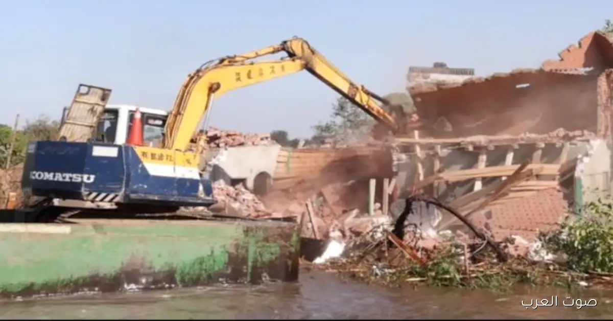 إزالة 327 تعدي على فرع رشيد.. مباني مخالفة وأعمال ردم في مجرى النيل