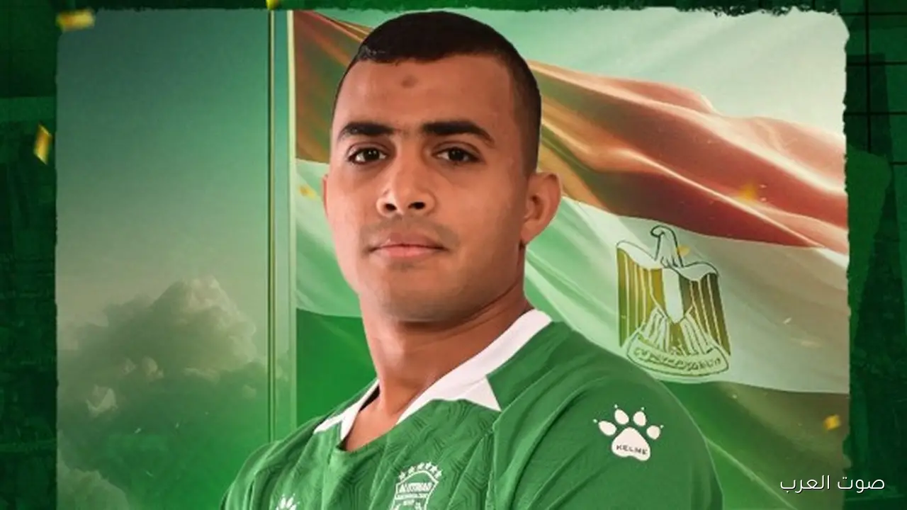 إسلام سمير لاعب الاتحاد السكندري في معسكر منتخب مصر