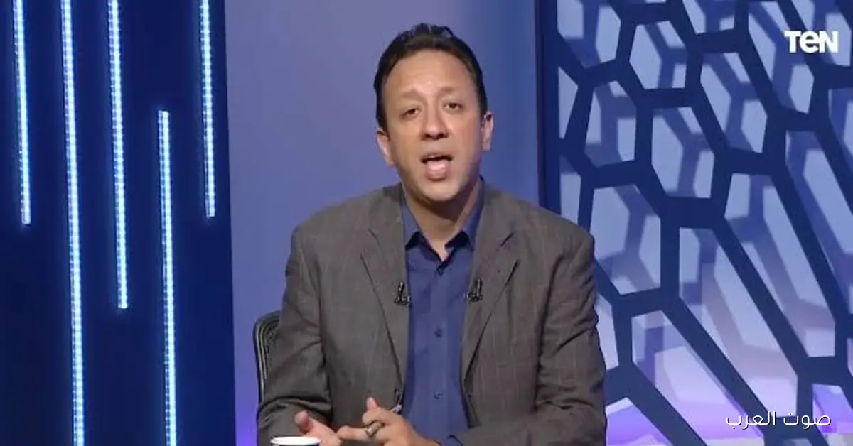 إسلام صادق يسأل: هل حسام حسن هيكمل مع المنتخب؟