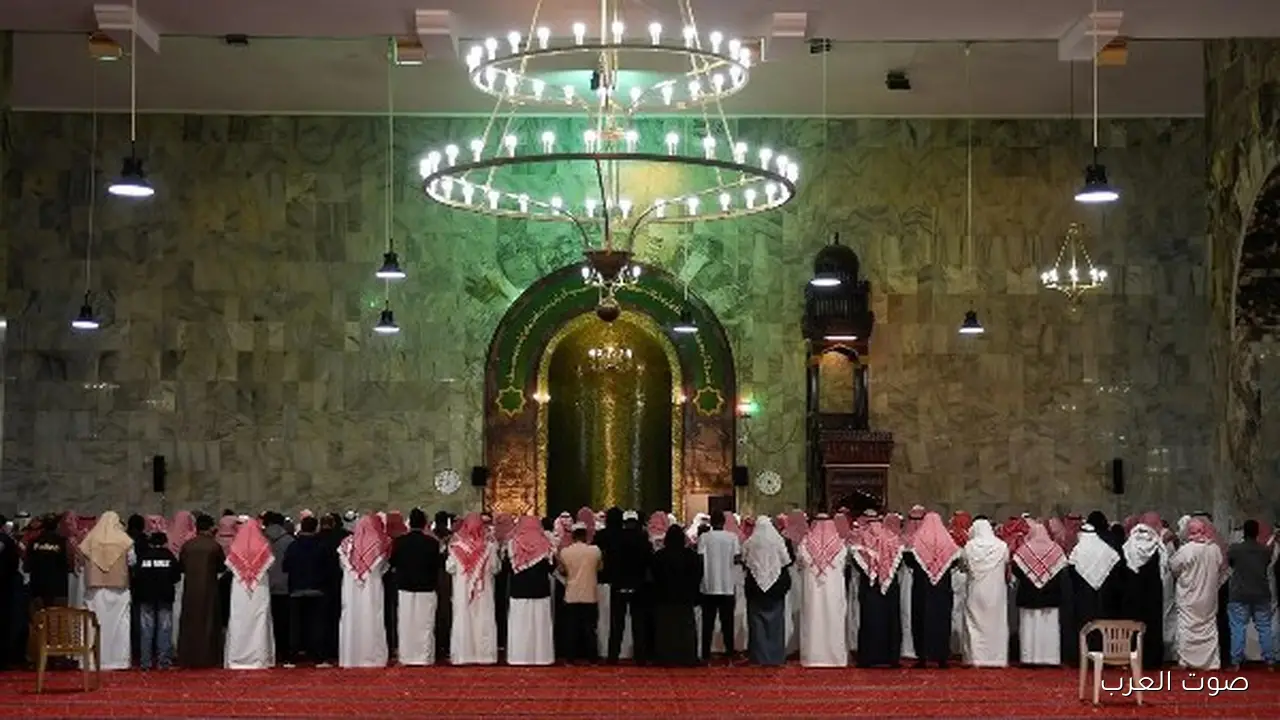 استجابة لدعوة الملك.. السعوديين يصلوا صلاة الاستسقاء عشان يطلبوا المطر