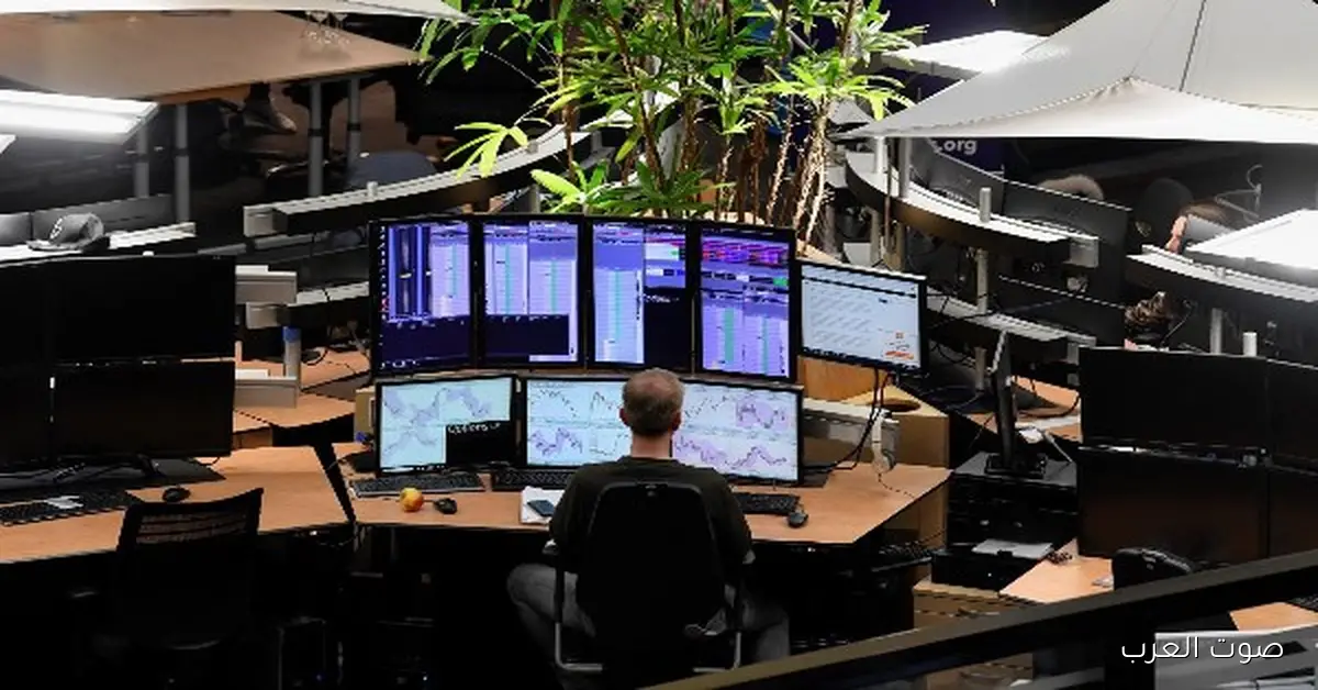 الأسهم الأمريكية ترجع تعوض خسائر نوفمبر مع بدء التداول في بورصة شيكاغو