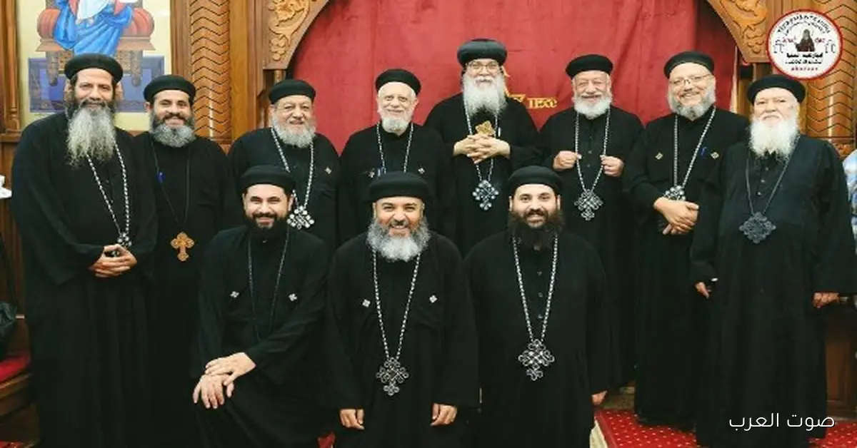 الأنبا مكاريوس في زيارة لكنيسة مارجرجس بصفط اللبن ويحتفل بالقداس والمعموديات