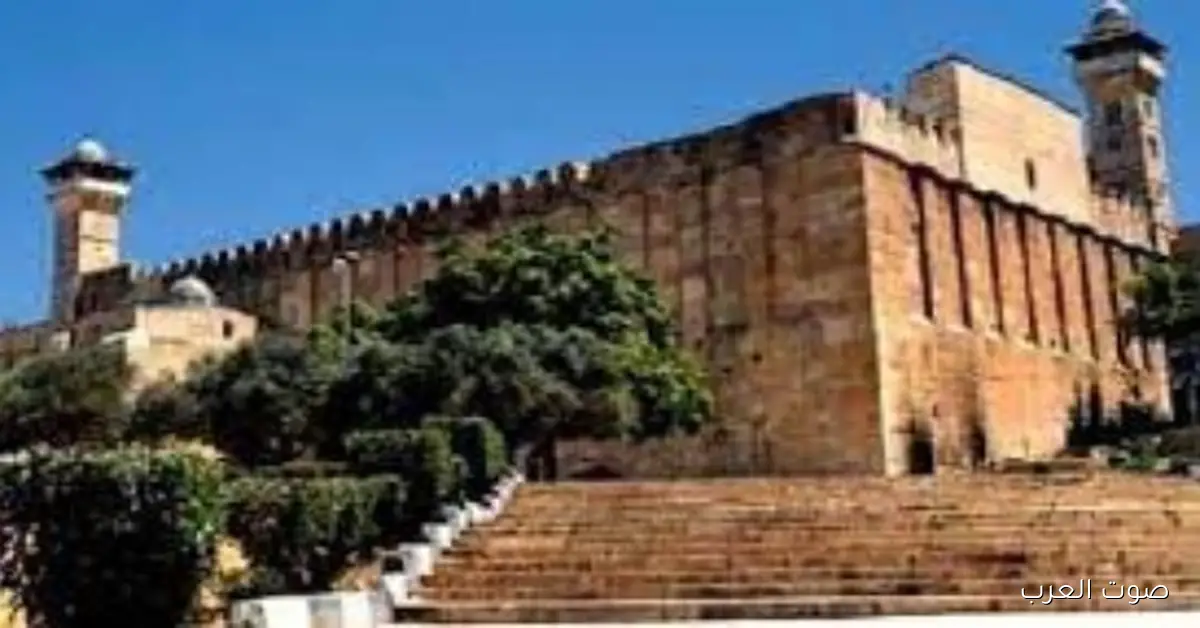 الإفتاء الفلسطيني يرفض قانون فرض السيادة الإسرائيلية على الحرم الإبراهيمي