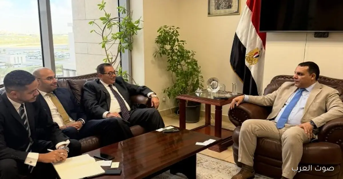 التمثيل التجاري يدرس كيفية دعم الشركات المصرية وزيادة تواجدها في الأسواق العالمية وجذب الاستثمارات الأجنبية لمصر