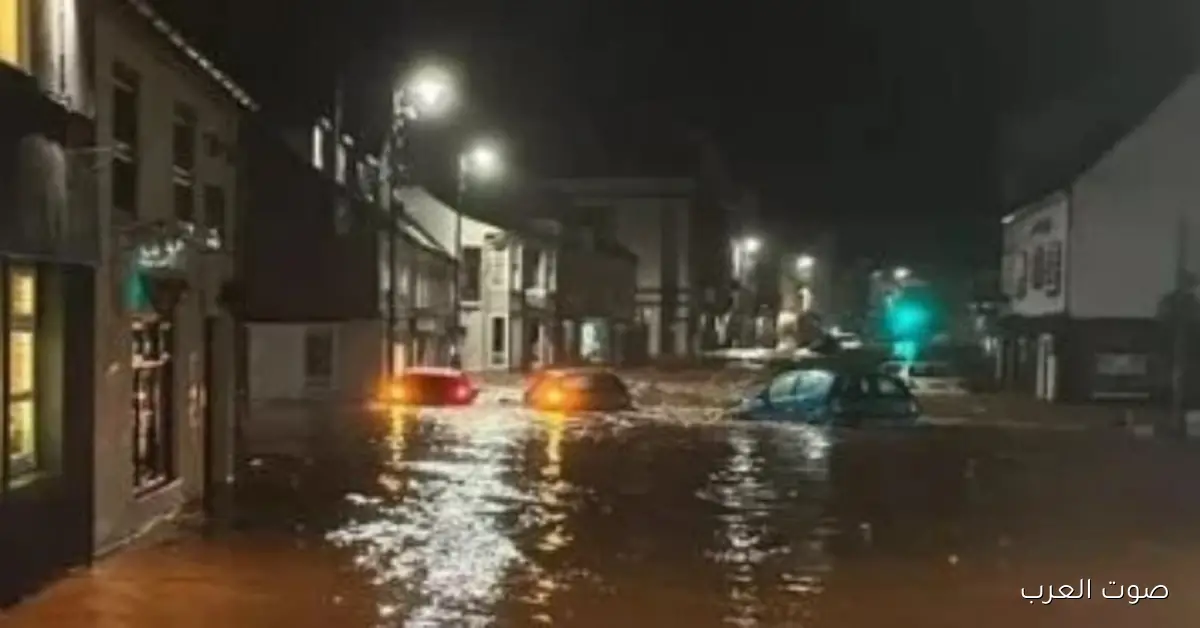 الشوارع بقت أنهار من المية.. سلطات ويلز بتحذر من الفيضانات