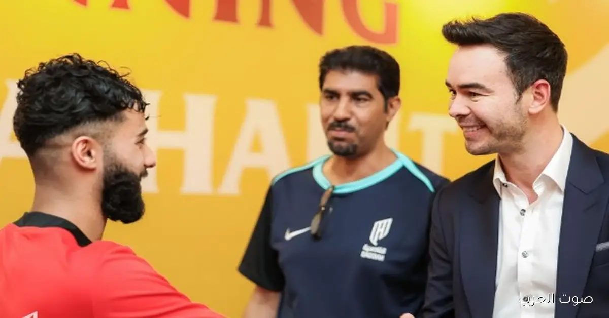 القادسية بيحط قدمه على طريق القمة في آسيا.. جيمس بيسجروف يكشف تفاصيل مشروع الـ10 سنين