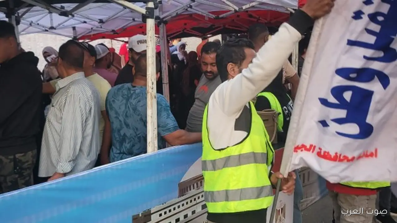 الناخبين لسه بيجوا على لجنة مدرسة محمد كريم في البحر الأعظم.. صور