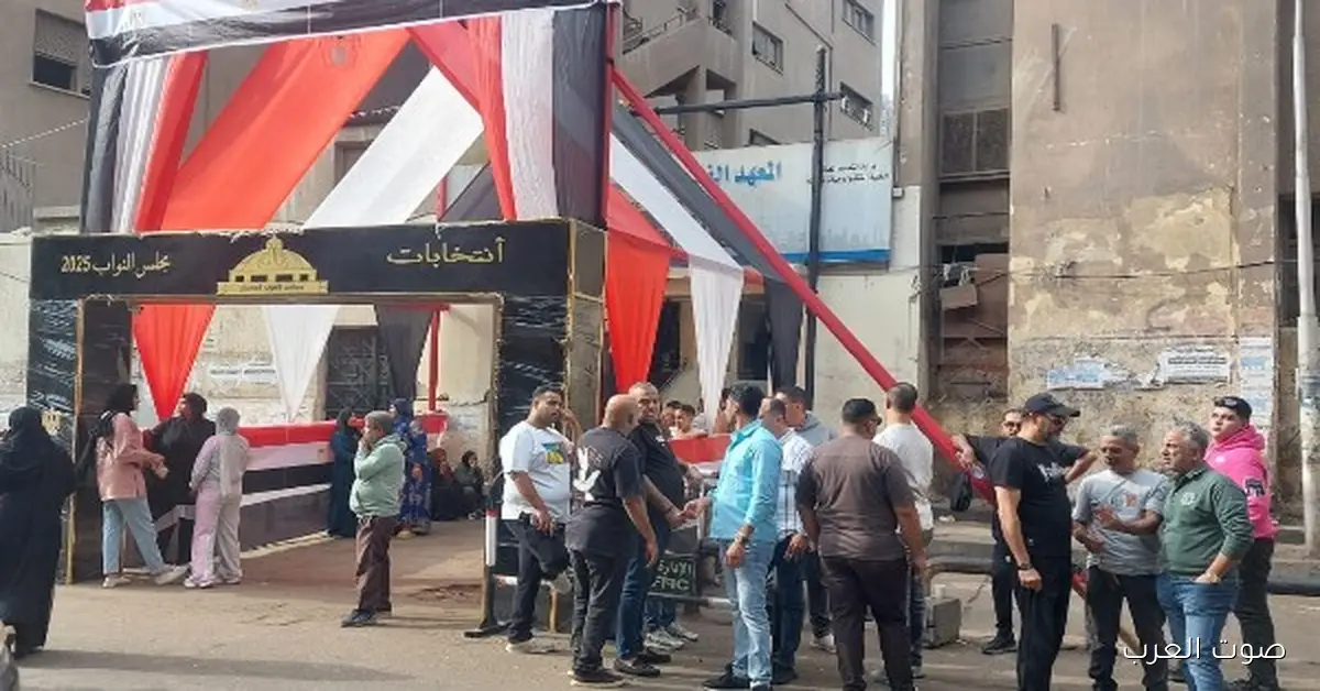 الناخبين متواجدين بكثرة في لجنة المعهد الفني الصناعي بشارع الصحافة