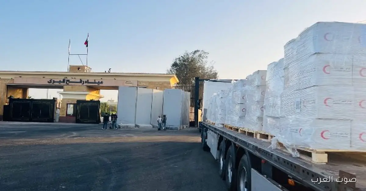 الهلال الأحمر يرسل 260 ألف سلة غذائية و50 ألف بطانية لغزة