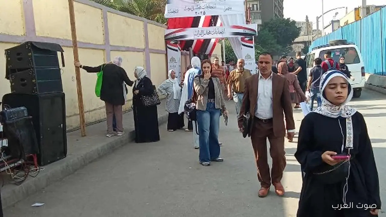 انتخابات النواب 2025.. الناخبين بدأوا يتوافدوا على مدرسة محمود عمر في الرماية