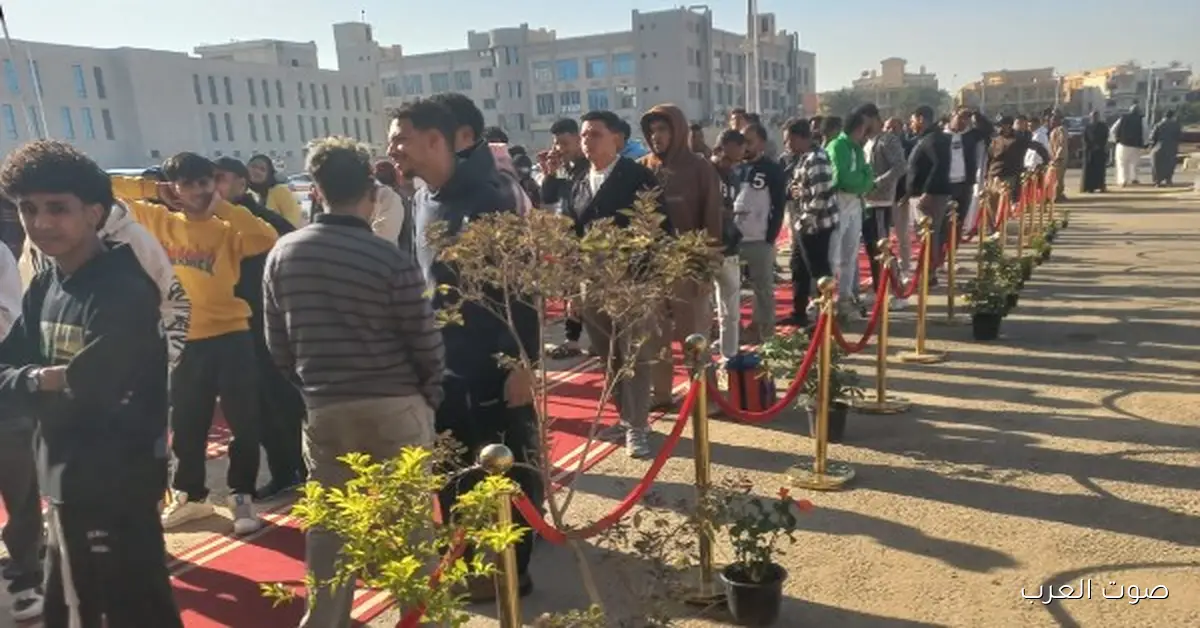 بدء التصويت في مدينة الشروق والناس متوافدين بكثافة