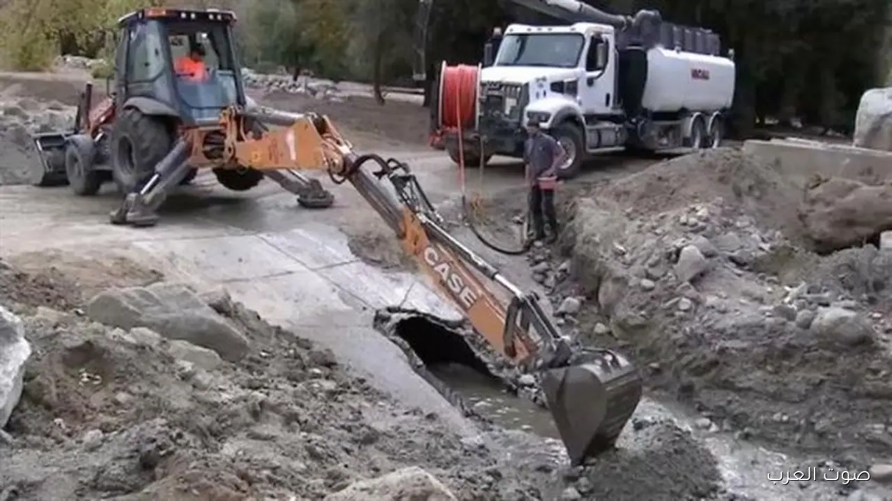 تحذيرات بالإخلاء في كاليفورنيا مع اقتراب عاصفة قوية واحتمال حدوث انهيارات