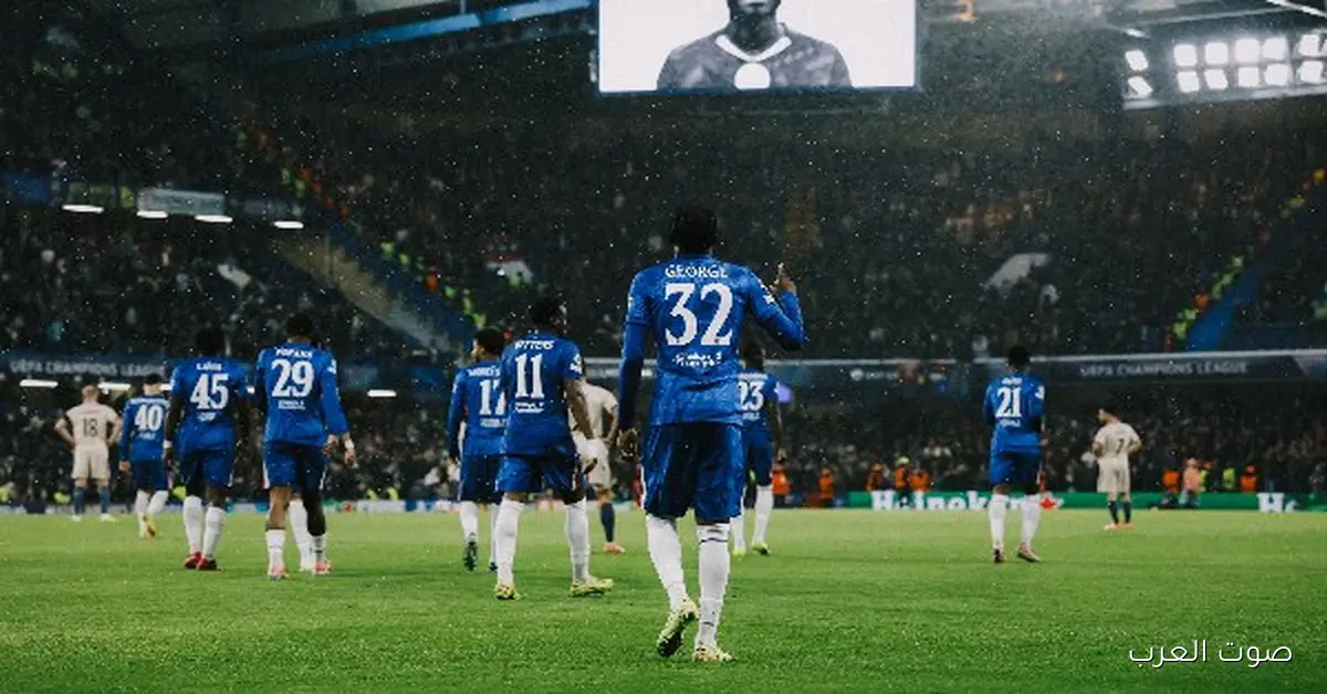 تشيلسي وأرسنال يتعادلوا 1-1 في الدوري الإنجليزي بـ 10 لاعبين