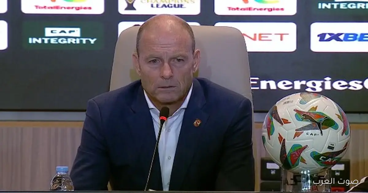 توروب يعلق لأول مرة بعد تعادل الأهلي مع الجيش الملكي برسائل نار