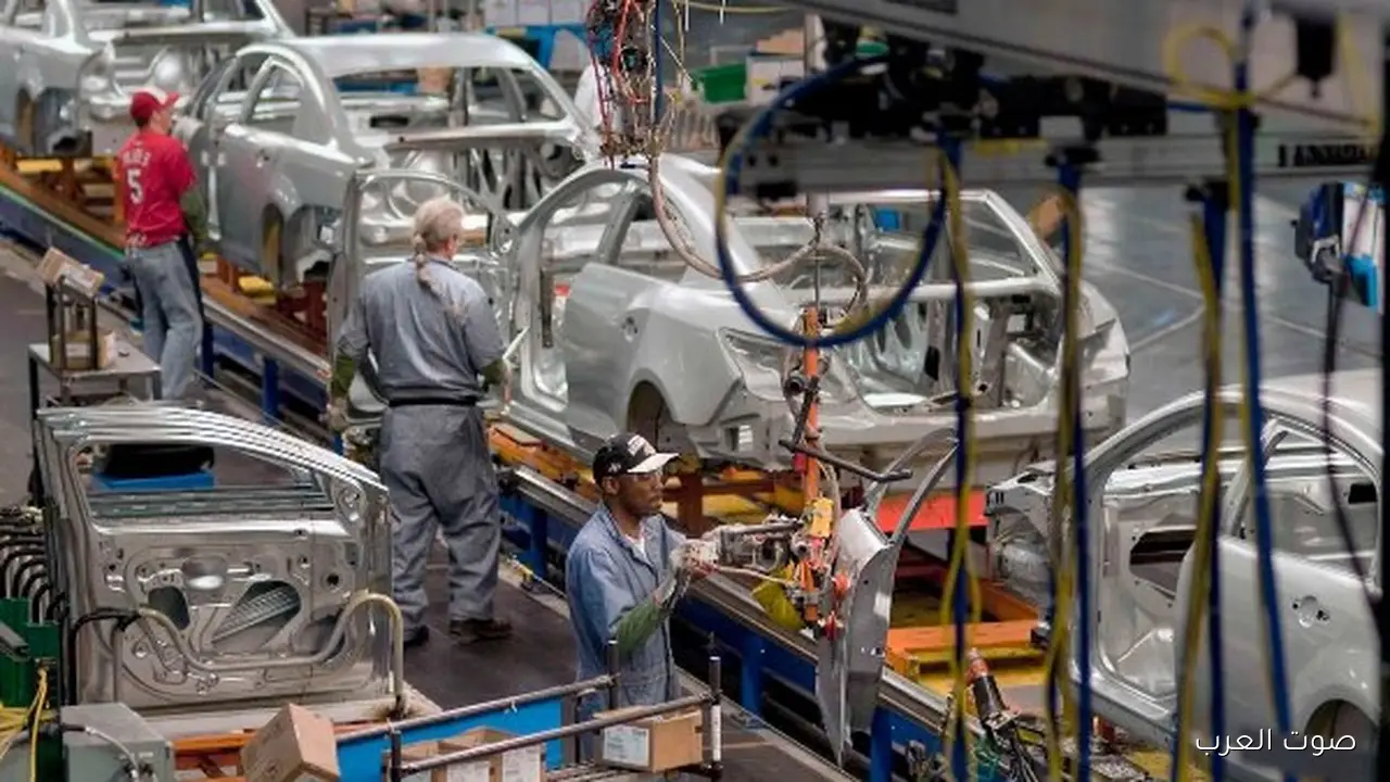 جنرال موتورز تقيل 900 عامل من أكبر مصانعها.. كل التفاصيل