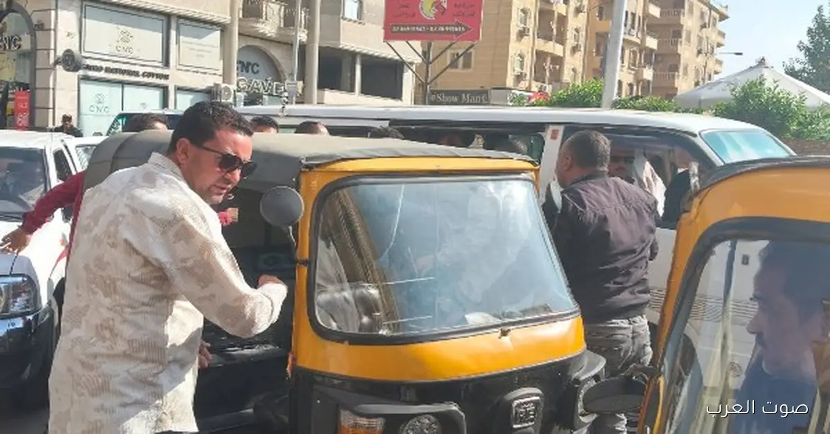 جهاز 6 أكتوبر يبدأ خطة للتخلص من “التكاتك” والمركبات المخالفة