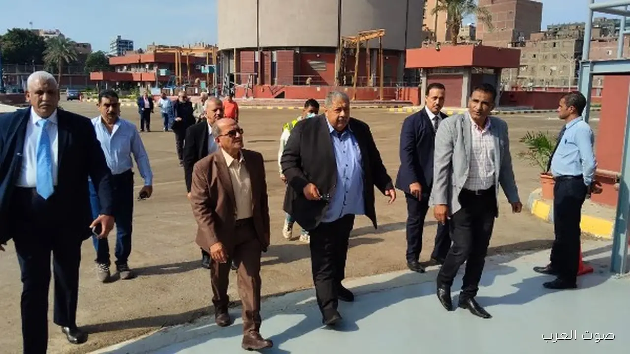 جولات ميدانية.. أبرز ملامح بداية رئيس القابضة للمياه والصرف